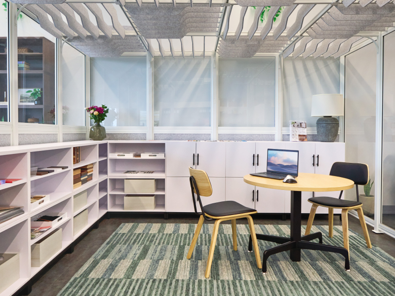 UPLIFT Desk showroom interior
