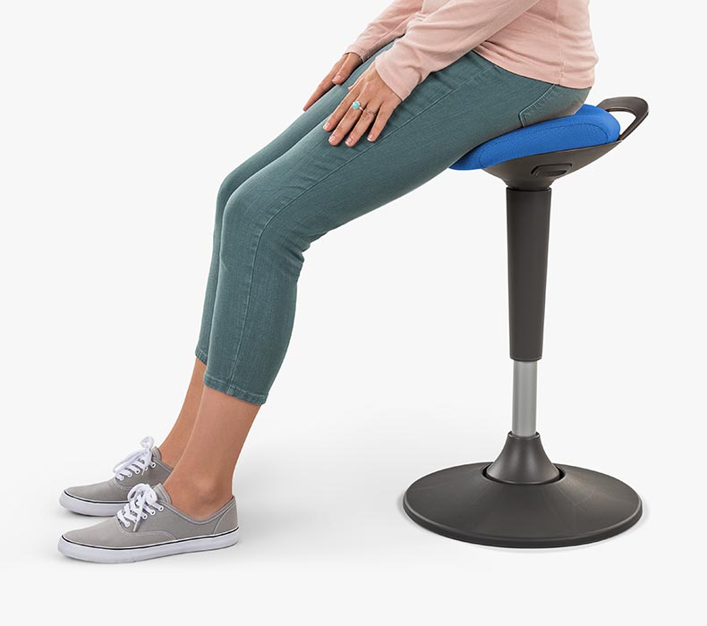 https://www.content.upliftdesk.com/content/img/category/category-page-tab-images/uplift-desk-category-page-starling-stool.jpg