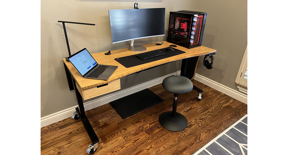Bamboo Curve UPLIFT V2 Standing Desk