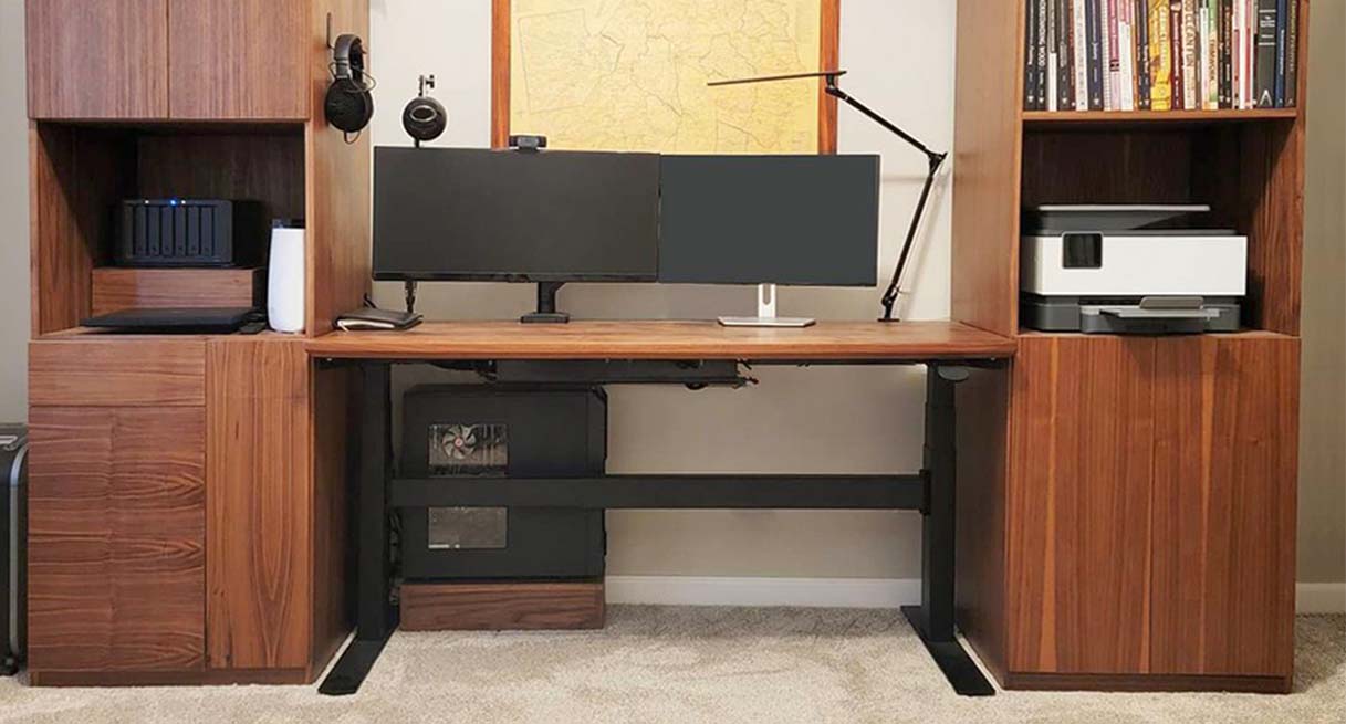 Walnut Wide Plank Solid Wood UPLIFT V2-Commercial Standing Desk